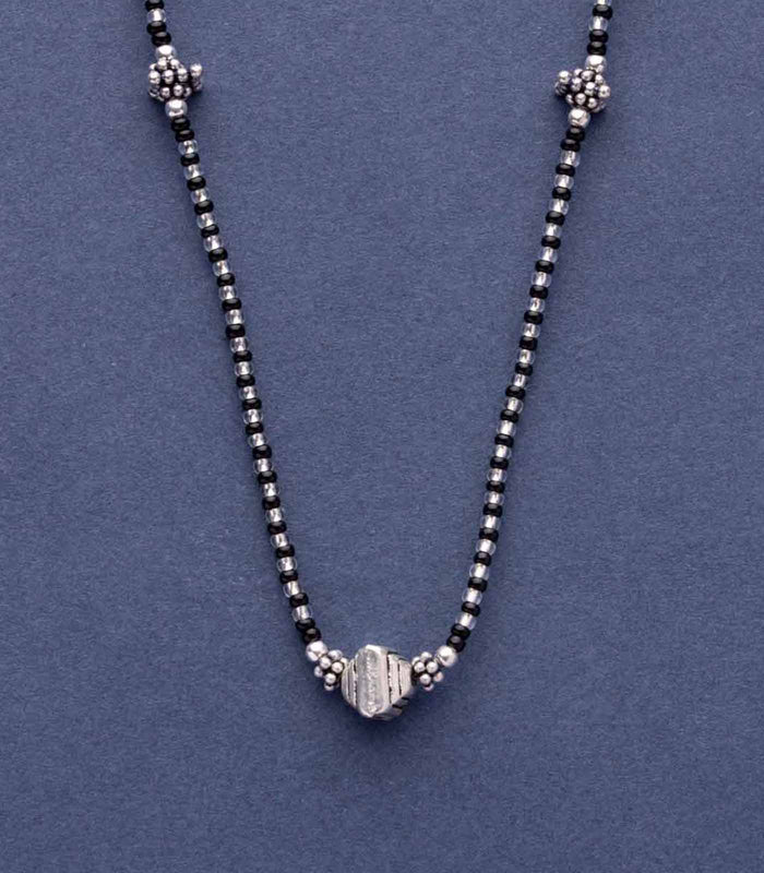 Antique Beauty Mangalsutra (Silver)