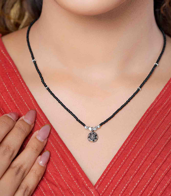 Classic Core Antique Mangalsutra (Silver)