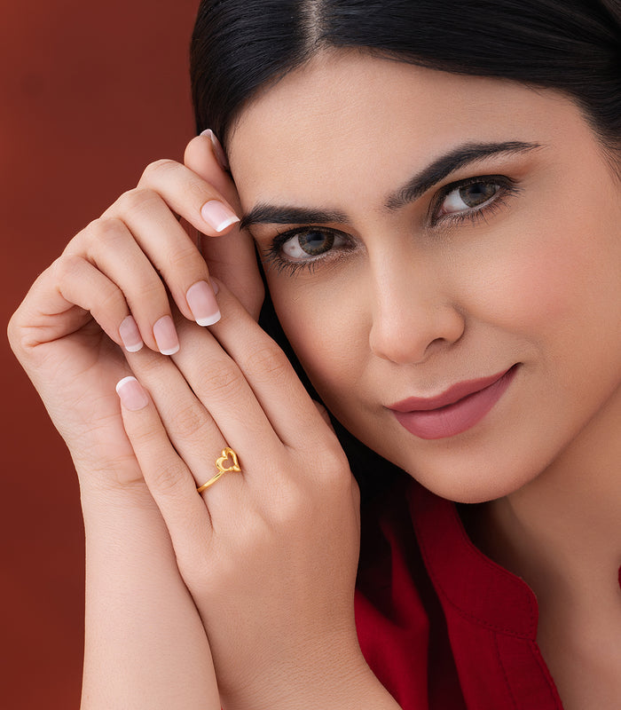 Classic Heart Gold Finger Ring