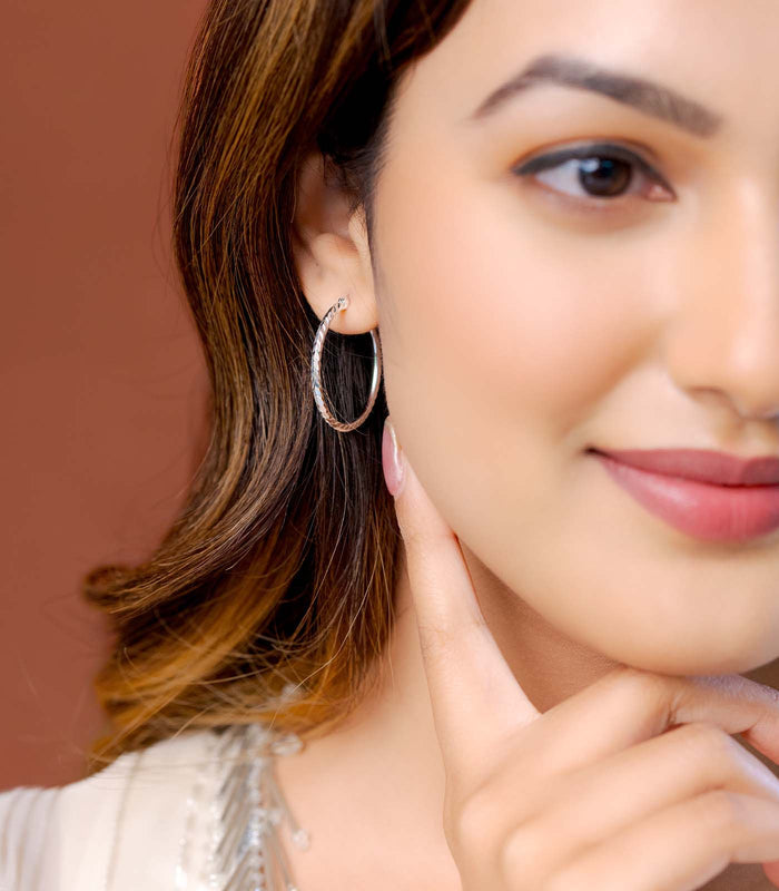 Classic Textured Hoops Earrings (Silver)