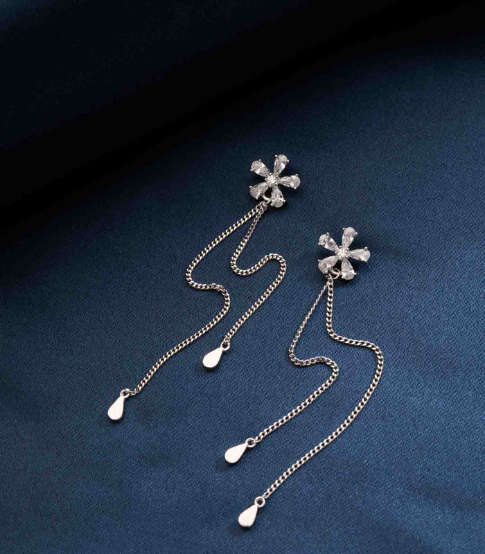 Daisy Way Earrings (Silver)