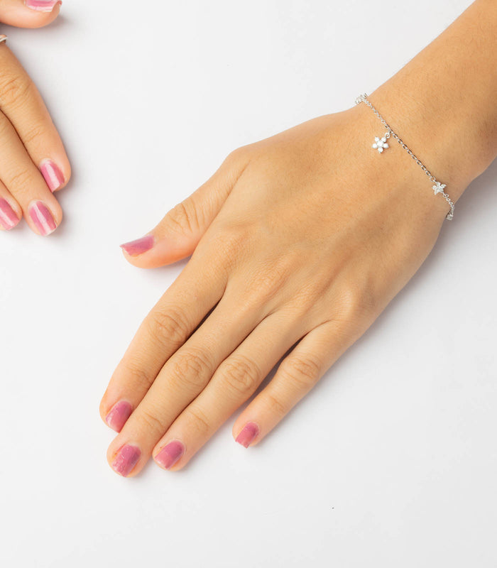 Daizy Charm Bracelet (Silver)