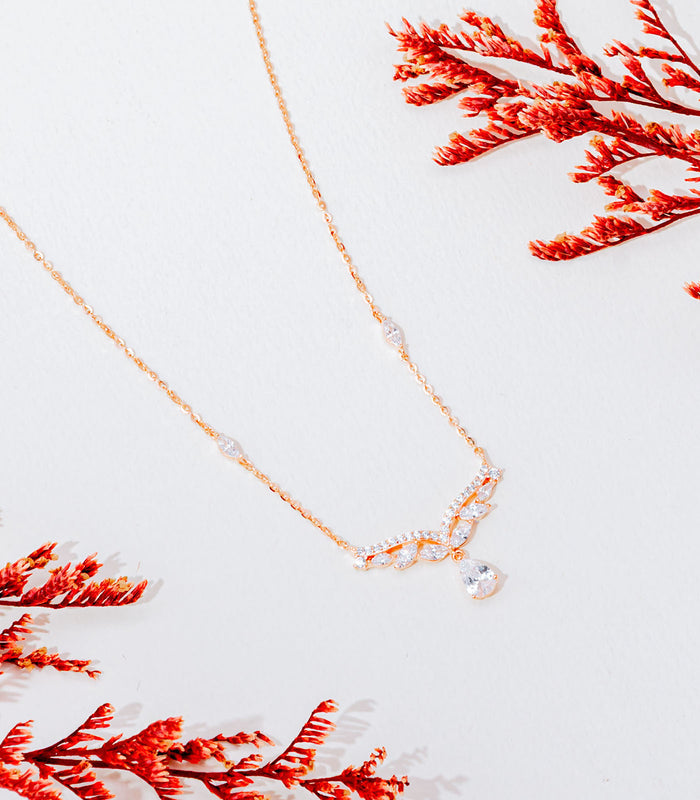 Dangling Drop Gold Coloured Necklace (Silver)