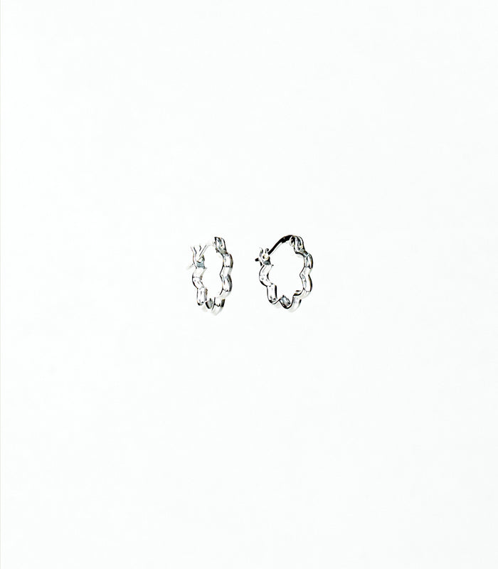 Dangling Flower Hoops Earrings (Silver)