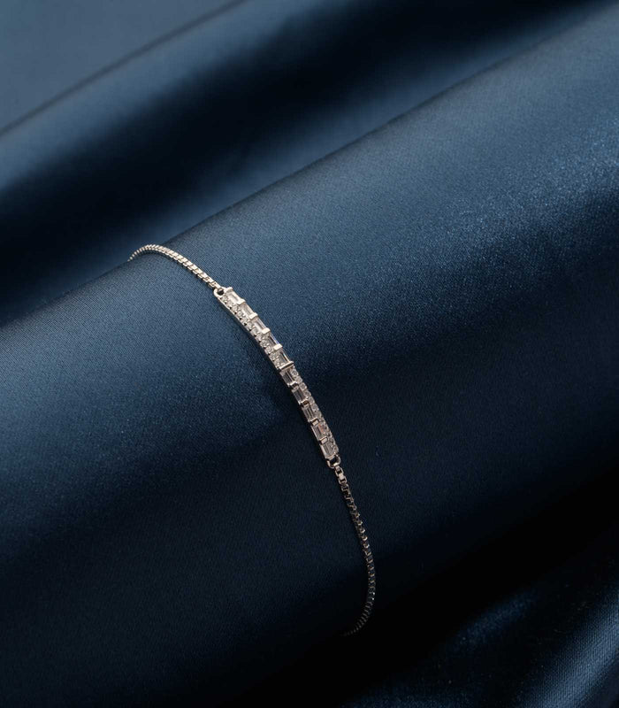 Dazzling Love Bracelet(Silver)