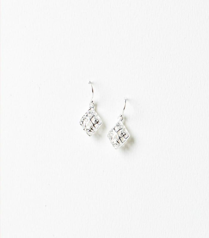 Designer Diamond Shaped Earrings (Silver)