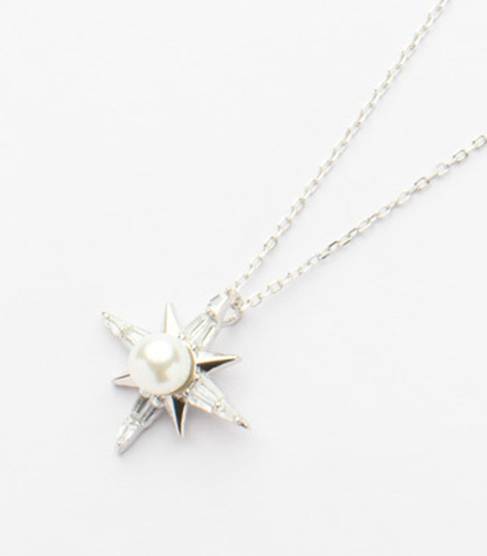 Elegant Star With Pearl Necklace (Silver)