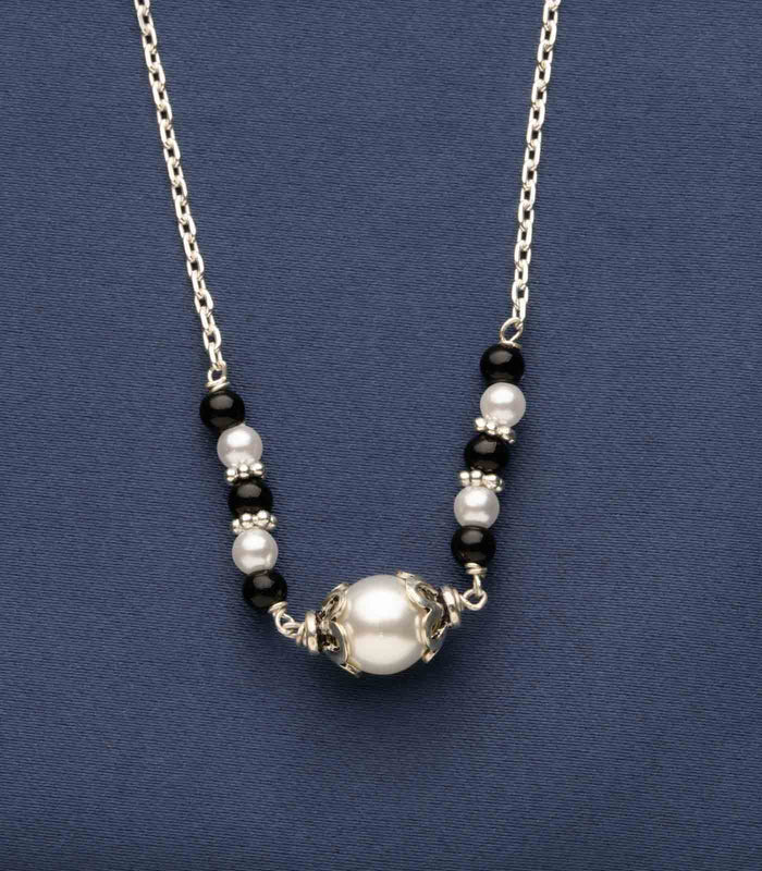 Exquisite Pearl Mangalsutra (Silver)