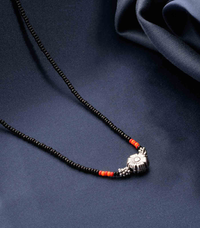 Floral Antique Mangalsutra (Silver)