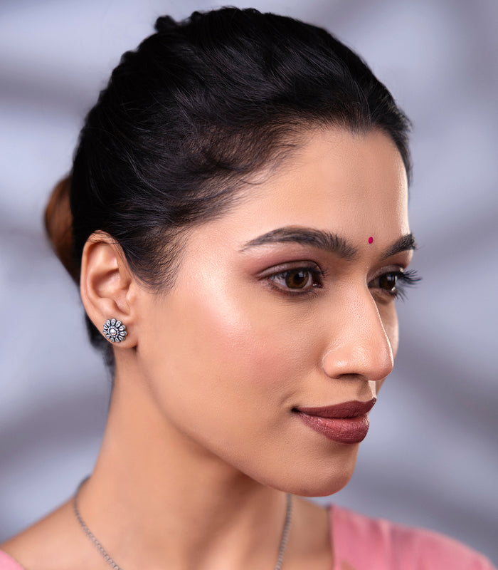 Floral Bliss Antique Mangalsutra Set (Silver)