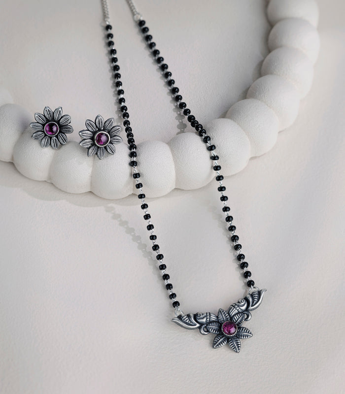 Floral Charm Antique Mangalsutra Set (silver)