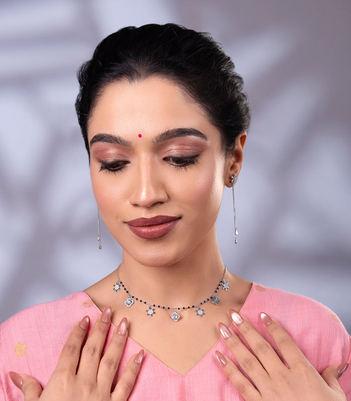 Floral Charm Necklace Set (Silver)