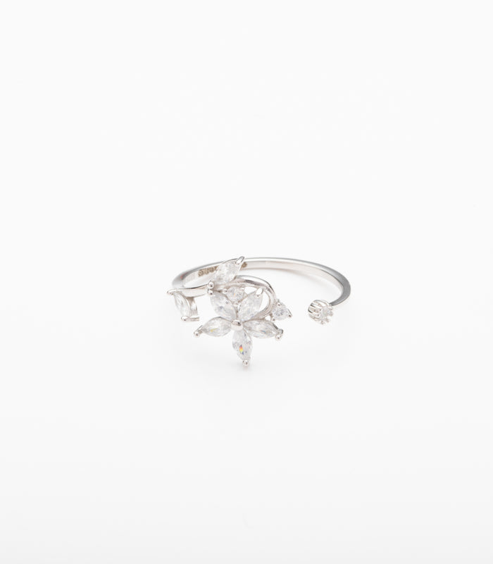 Floral Luxe Adjustable Finger Ring (Silver)