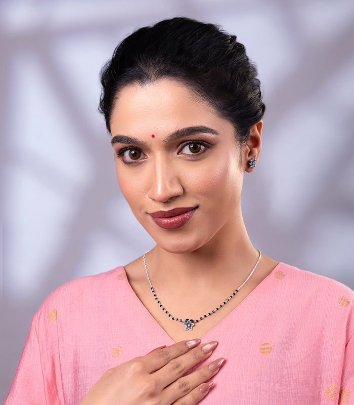 Floral Motif Antique Mangalsutra Set (Silver)