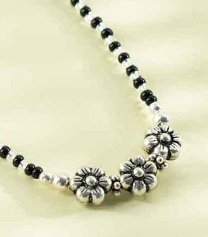Floral Triplet Mangalsutra (Silver)