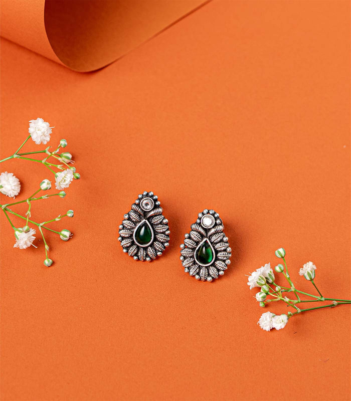 Green Stone Leafy Drop Oxidized Tops (Silver)