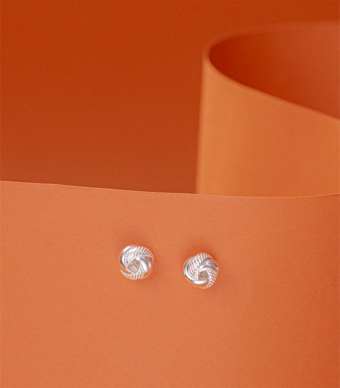 Interlocked Round Orbits Dual Textured Tops (Silver)