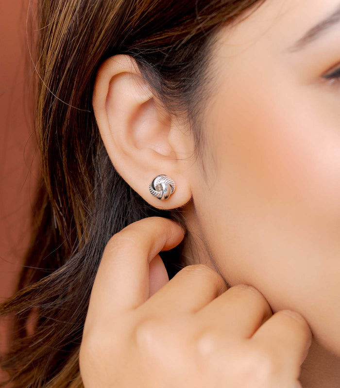 Interlocked Round Orbits Dual Textured Tops (Silver)
