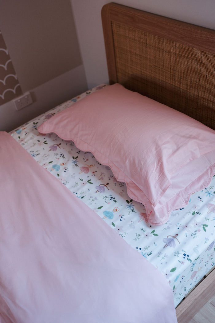 Matching King Single Quilt Cover & Waterproof Pillowcase Set - Alaska