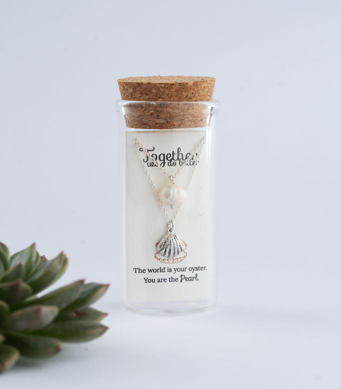 Oyster & Pearl Necklace (Silver)