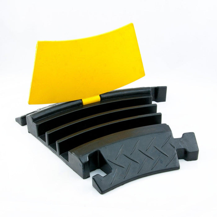 Pedana proteggi cavo Master Audio CP4 ad angolo da 30° 4 canali - TechSoundSystem.com