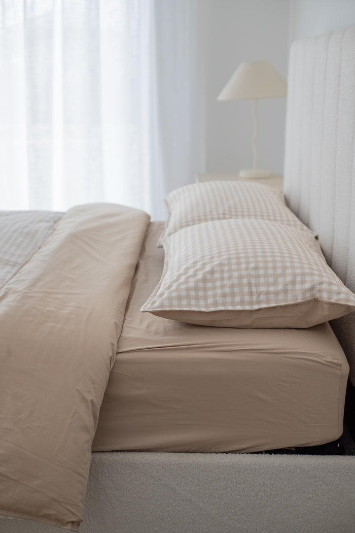 Pre Order Double-Sided Waterproof Pillow Case (King Only) - Beige Gingham/Solid Beige