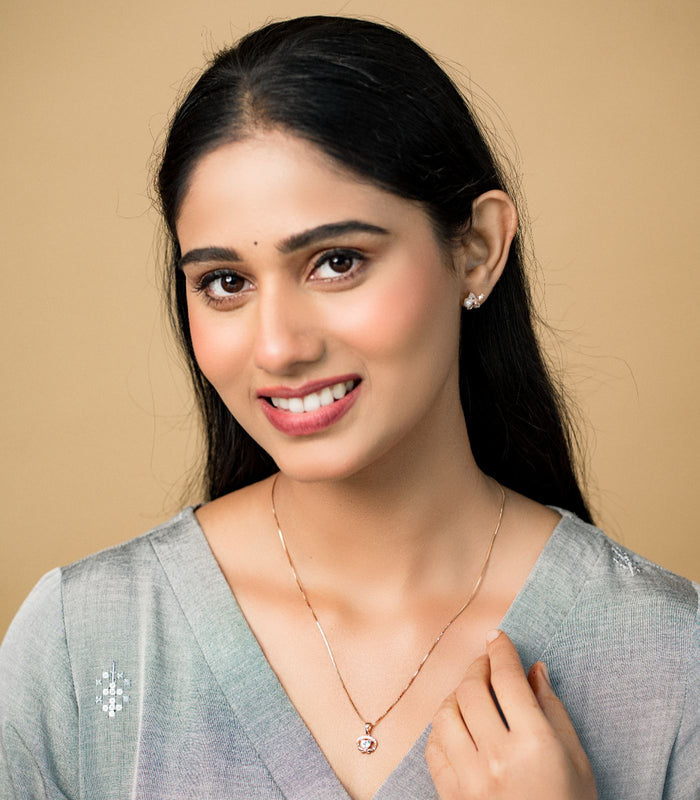 Rose Gold Crystal Core Necklace (Silver)