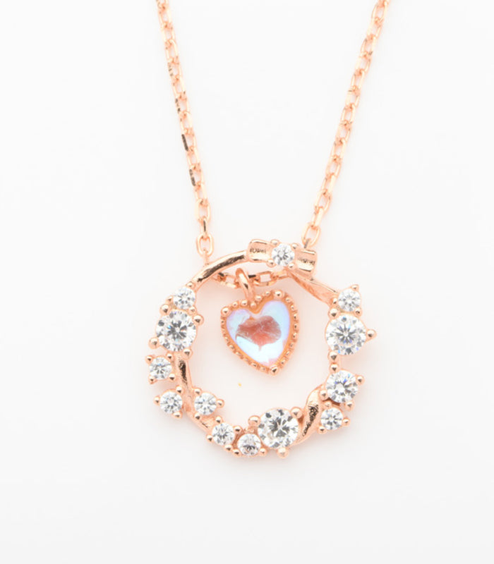 Rose Gold Polish Dangling Pendant Necklace (Silver)