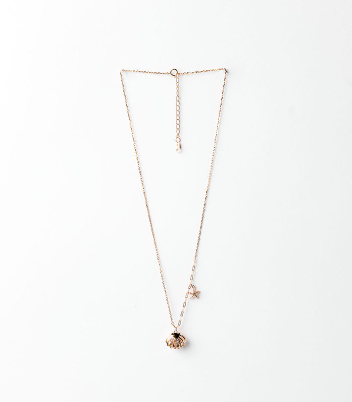 Seashell Shaped Necklace (Silver)