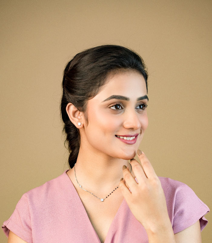 Shining Chakra Mangalsutra Set (Silver)