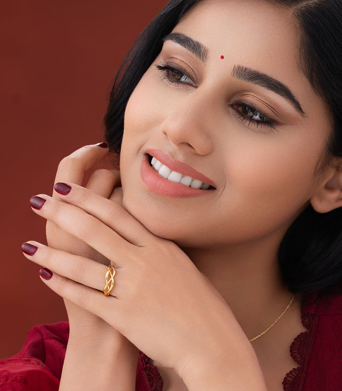Shining Mesh Gold Finger Ring