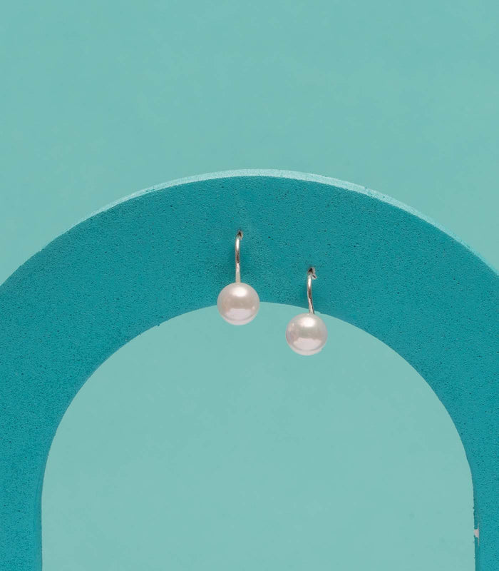 Shining Pearl Earrings (Silver)