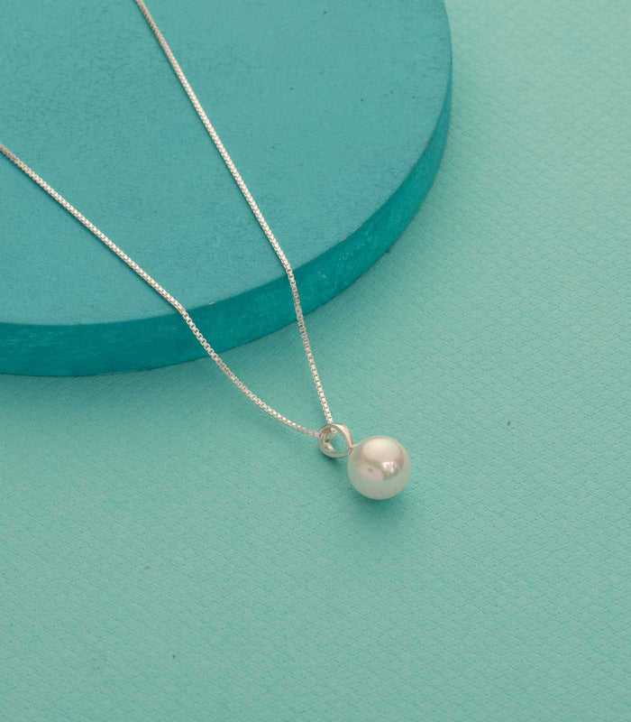 Shining Single Pearl Necklace (Silver)