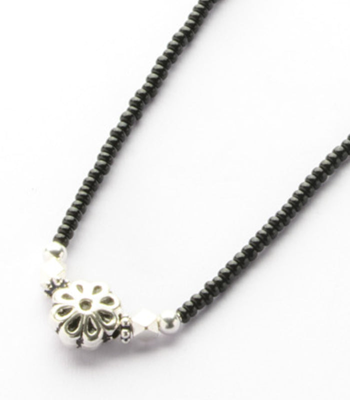 Shiny Floral Antique Mangalsutra (Silver)