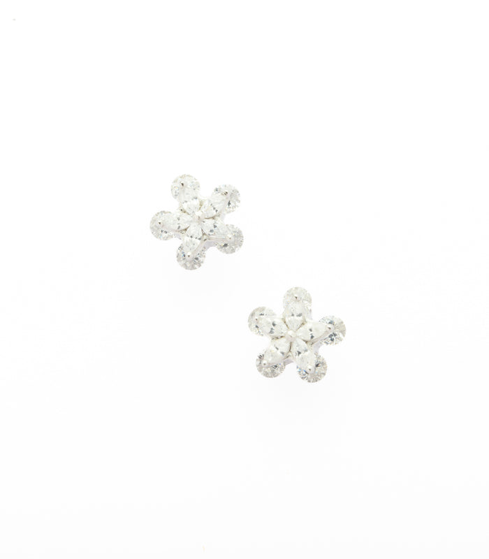 Silver Flowers Of Shiny Gemstones Pendant Set (Silver)