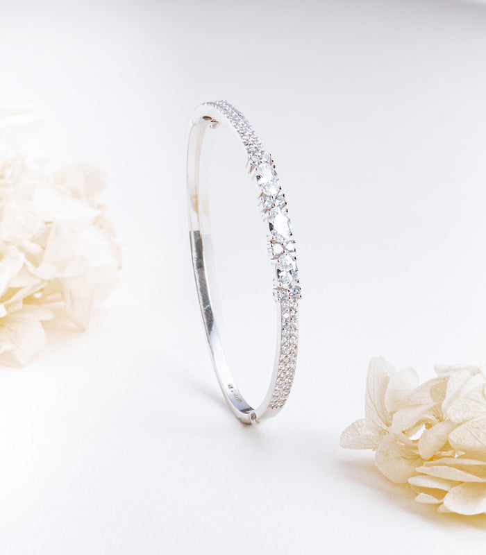 Sparkling Nirvana Bracelet (Silver)