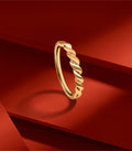 Timeless Twist Gold Finger Ring