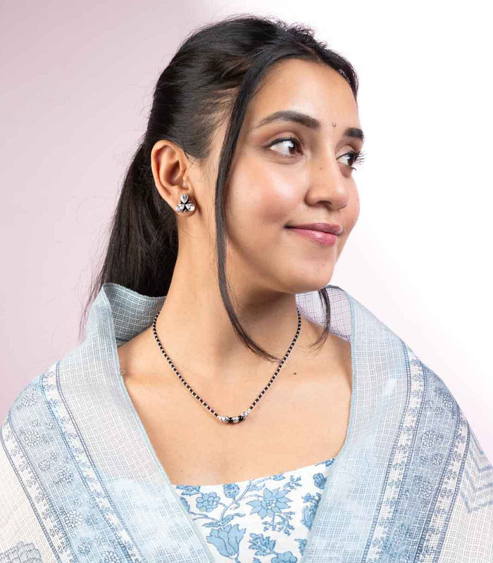 Triple Swirling Orb Mangalsutra (Silver)