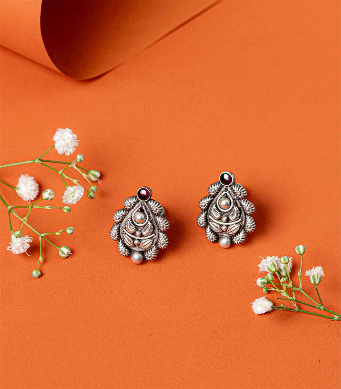Violet Stone Leafy Drop Oxidized Tops (Silver)